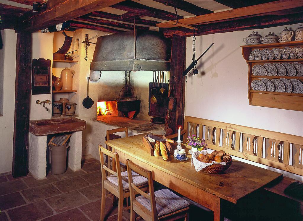 Landgasthof Zum Weissen Schwanen Браубах Экстерьер фото